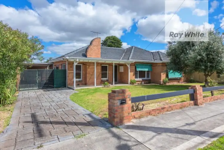 9 Allenby Avenue, Reservoir VIC 3073