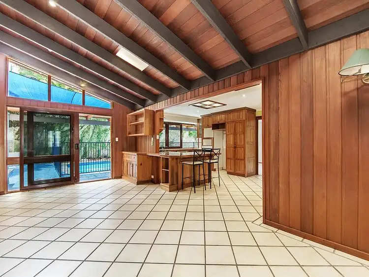 19 Milparinka Terrace, Ashmore QLD 4214