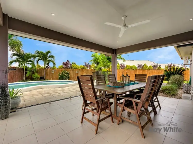 11 Cheyne Close, Bentley Park QLD 4869