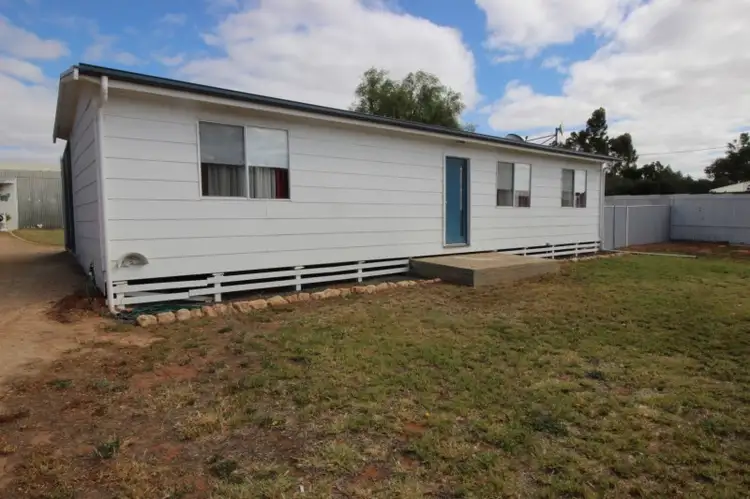 283 Playford Road, Waikerie SA 5330