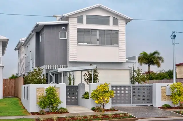 Main view of Homely house listing, 61 Raceview Avenue, Hendra QLD 4011