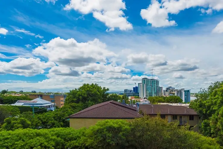 Seventh view of Homely apartment listing, 3/1 Rossiter Parade, Hamilton QLD 4007