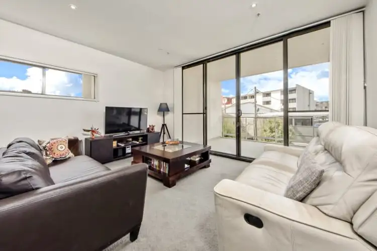 Second view of Homely house listing, 21/10 Burke Crescent, Kingston ACT 2604