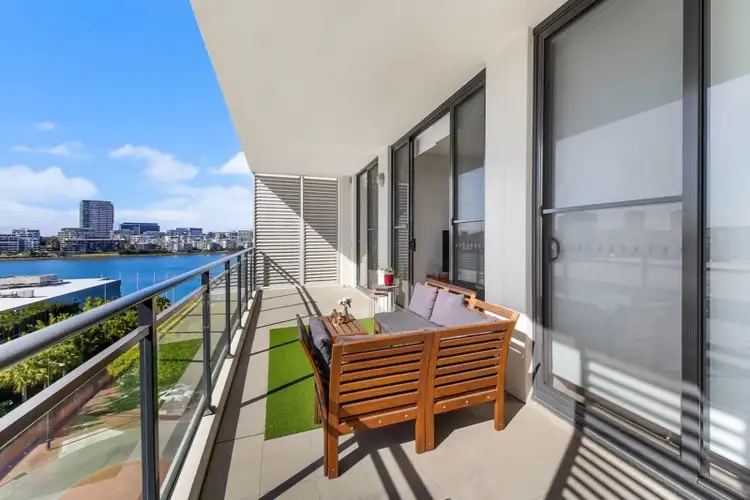 725/26 Baywater Drive, Wentworth Point NSW 2127