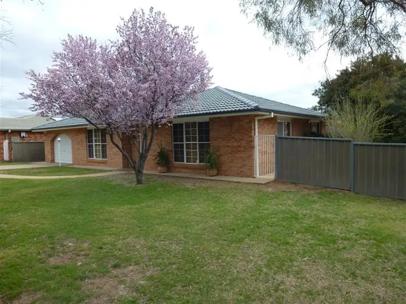 Main view of Homely house listing, 6 Narran Place, Dubbo NSW 2830