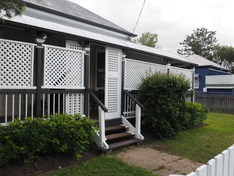 16 Ward Street, Maryborough QLD 4650