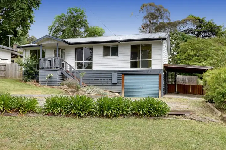 49 Drummond Road, Seville VIC 3139