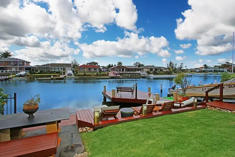 63 Cater Crescent, Sussex Inlet NSW 2540