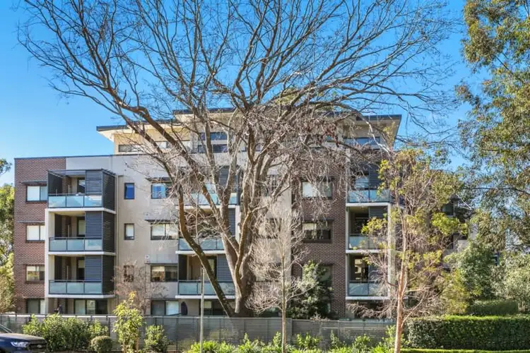 Main view of Homely unit listing, 27/1-3 Eulbertie Avenue, Warrawee NSW 2074