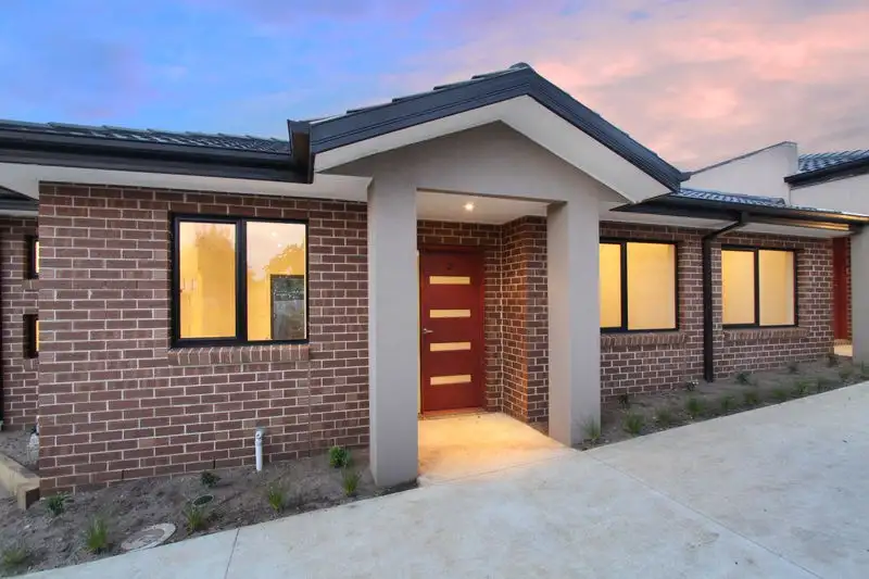 Main view of Homely unit listing, 2/19 Alexander Avenue, Dandenong VIC 3175