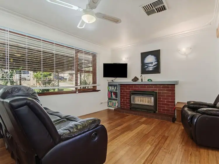 Fourth view of Homely house listing, 24 Inkpen Way, Orelia WA 6167