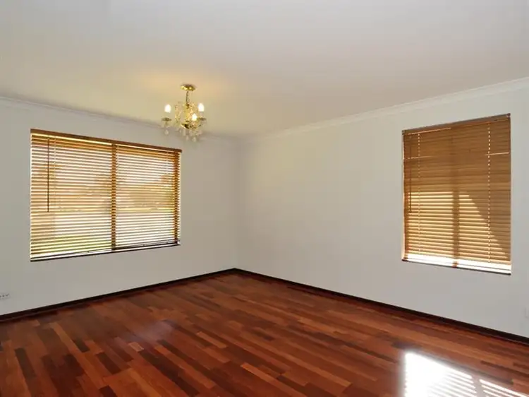 Fifth view of Homely house listing, 10 Yarra Close, Cooloongup WA 6168