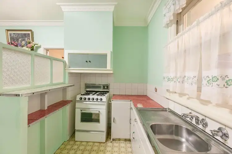 Seventh view of Homely house listing, 6 Emerald Street, Preston VIC 3072