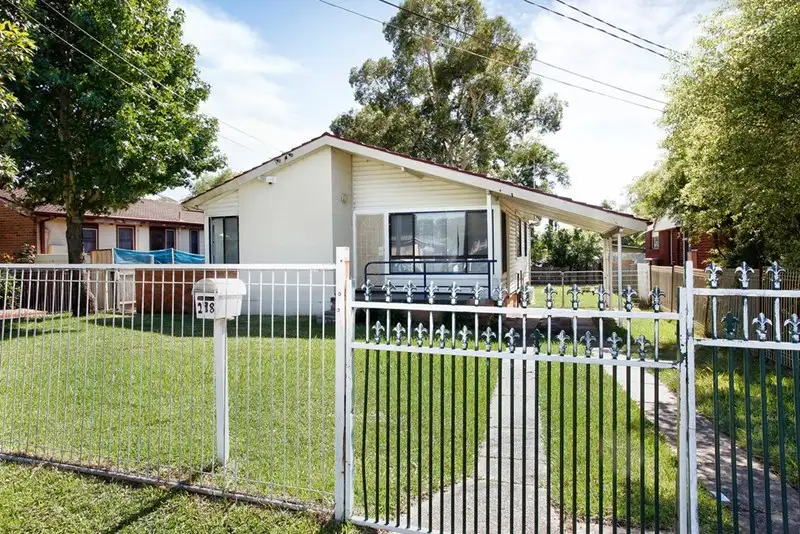 Main view of Homely house listing, 298 Luxford Road, Lethbridge Park NSW 2770