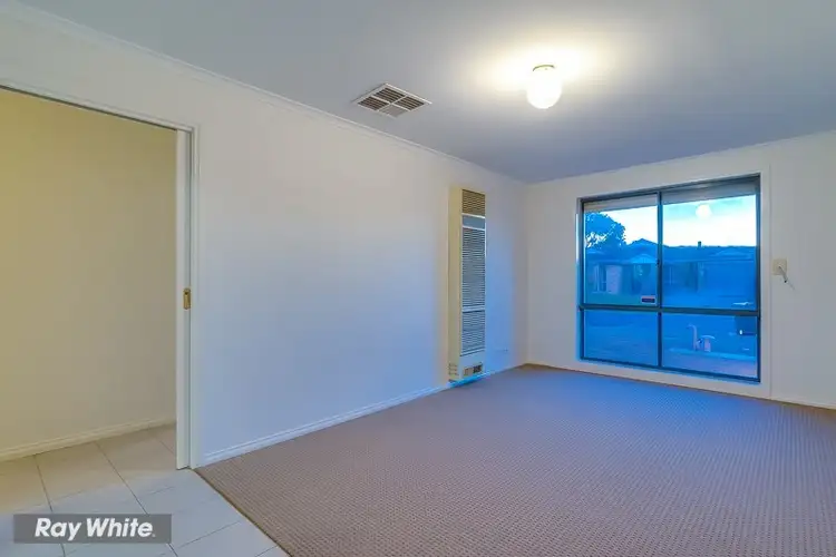 Fifth view of Homely house listing, 40 Karinya Close, Werribee VIC 3030