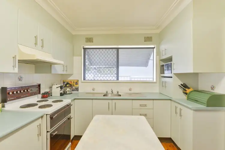 Sixth view of Homely house listing, 67 Hillvue Road, Tamworth NSW 2340