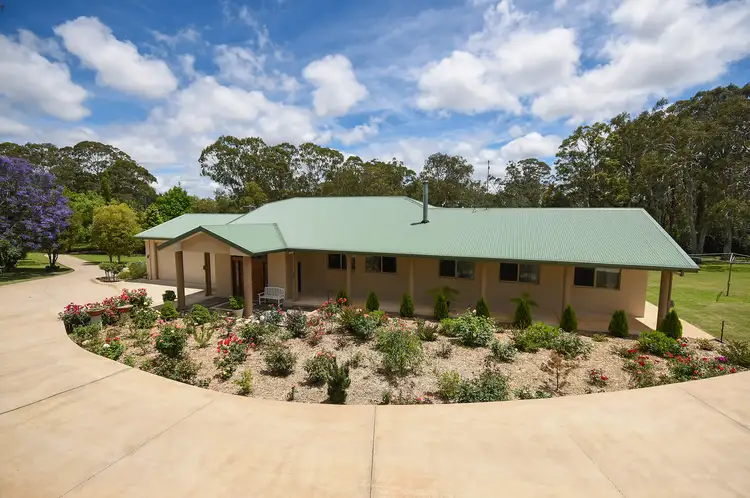 33 Wirraglen Road, Highfields QLD 4352