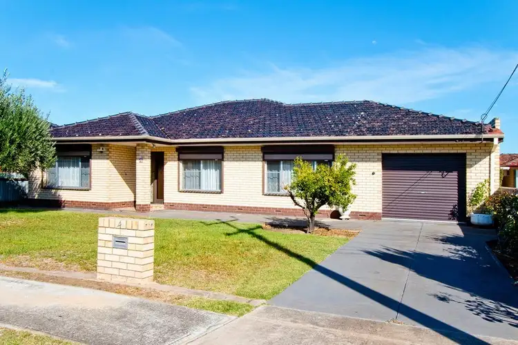 4 Dorset Avenue, Fulham Gardens SA 5024