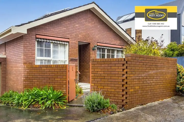 2/13 Kintore Crescent, Box Hill VIC 3128