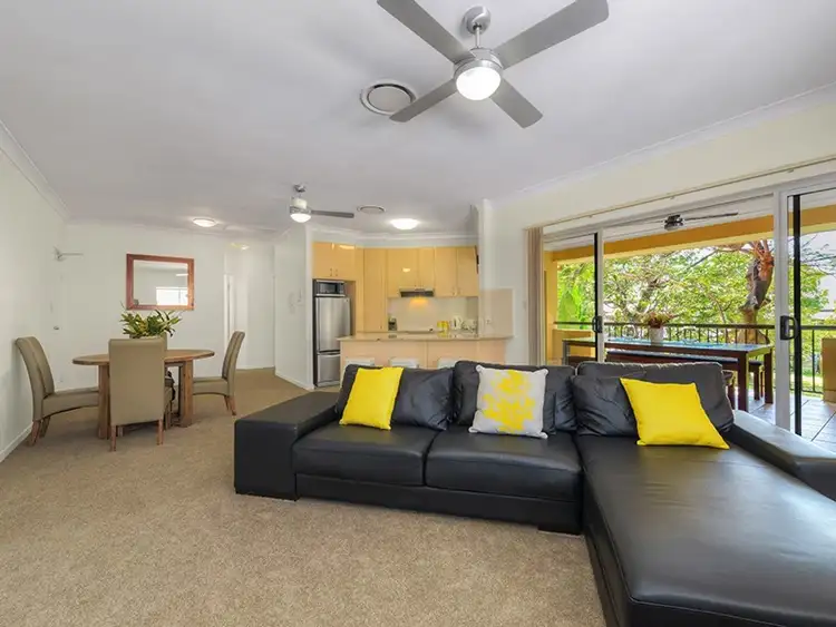 Third view of Homely apartment listing, 4/28 Balowrie Street, Hamilton QLD 4007