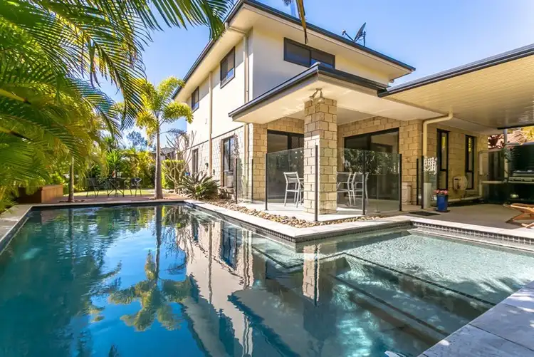 1 Royal Woods Drive, Robina QLD 4226