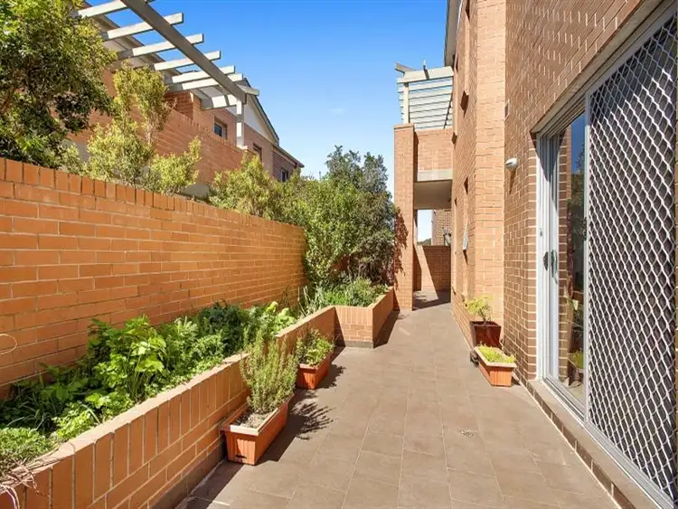 Third view of Homely unit listing, 4/15 Stuart Street, Helensburgh NSW 2508