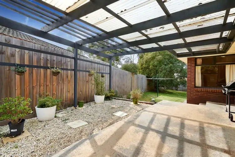 Second view of Homely house listing, 2 Liddell Court, Mount Waverley VIC 3149