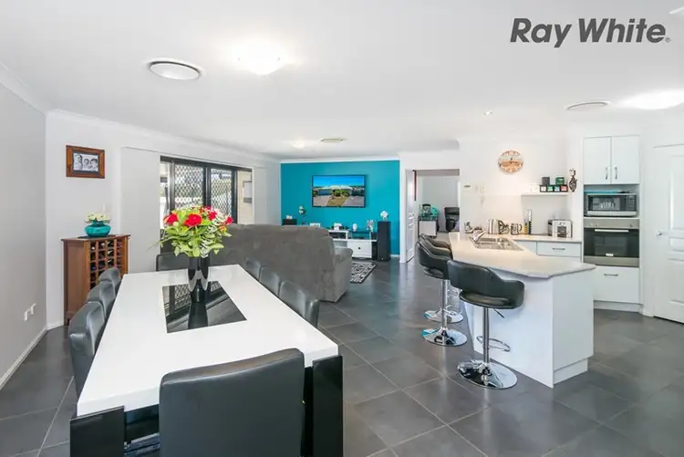 Sixth view of Homely house listing, 10 Skilton Place, Thornlands QLD 4164