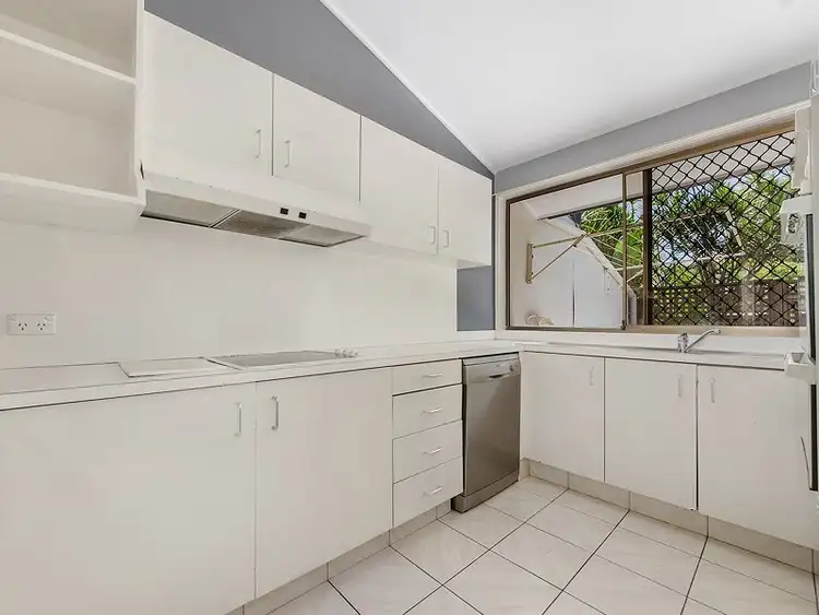 Seventh view of Homely townhouse listing, 18/9 Freyburg Street, Bundall QLD 4217