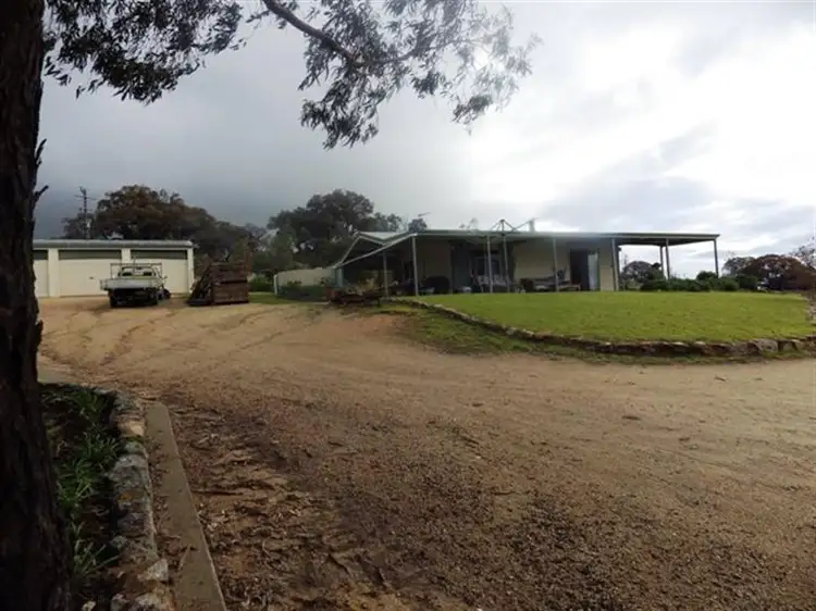36 Rocky Pinnacle Road, Woodstock NSW 2793