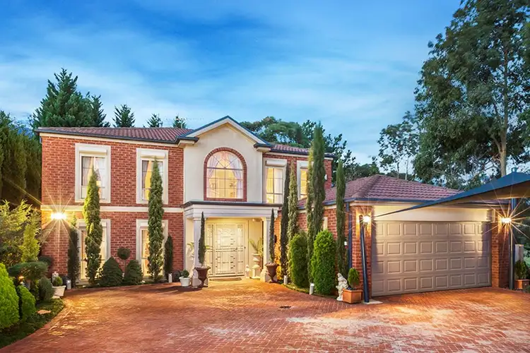 10 Castlebar Way, Templestowe VIC 3106