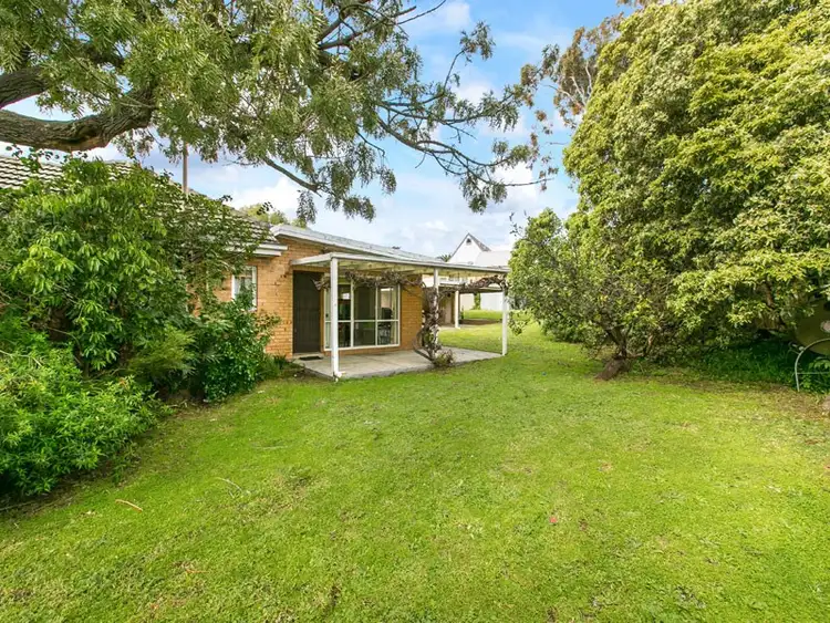 Seventh view of Homely house listing, 2 Nette Court, Moorabbin VIC 3189