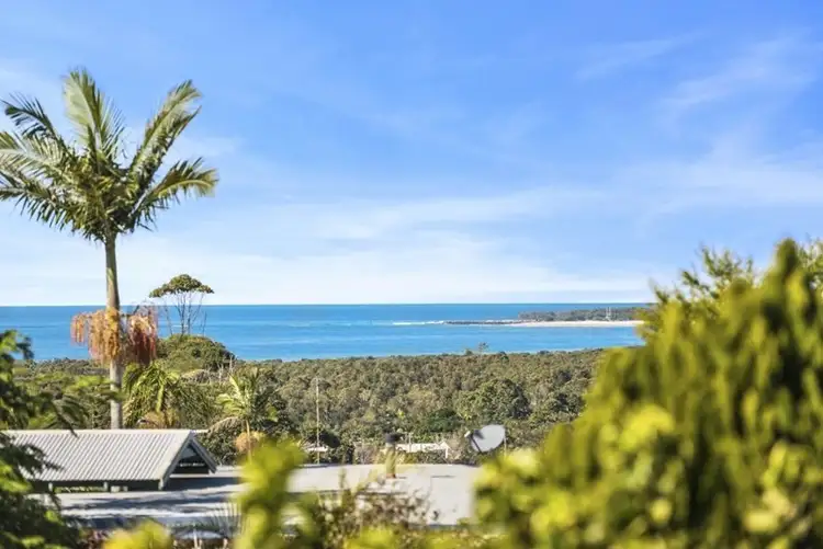 Main view of Homely house listing, 17 Seaview Road, Banora Point NSW 2486