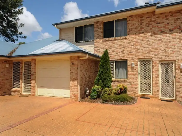 11/27 Gladstone Street, Newtown QLD 4350