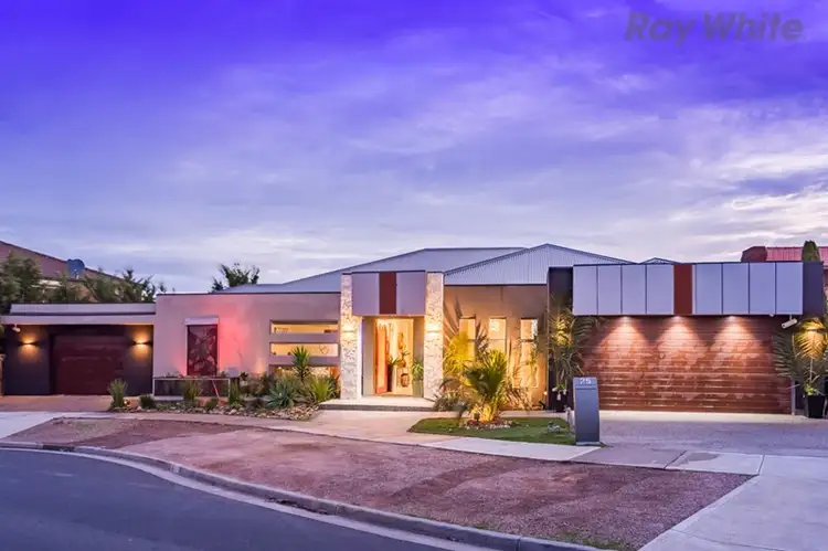 25 Banchory Avenue, Hillside VIC 3037