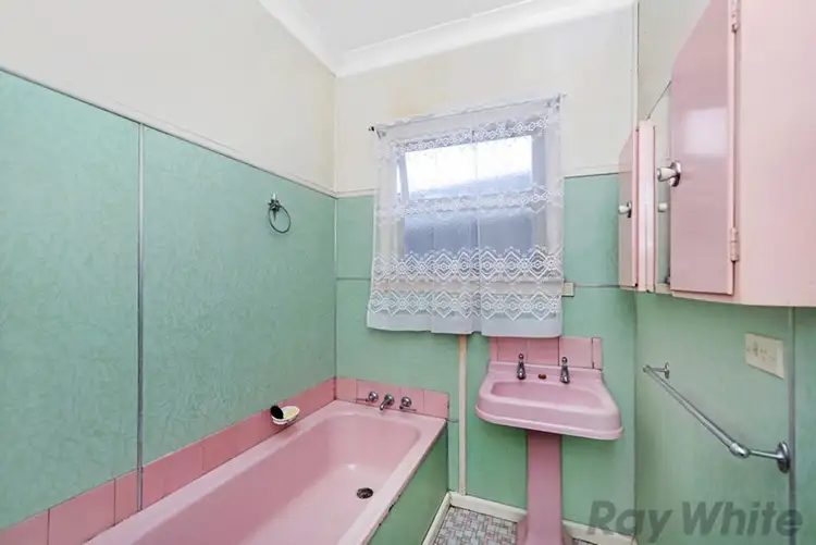 Sixth view of Homely house listing, 23 Cornish Avenue, Killarney Vale NSW 2261