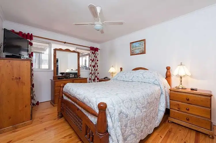 Fifth view of Homely house listing, 33 Bank Street, Craigieburn VIC 3064
