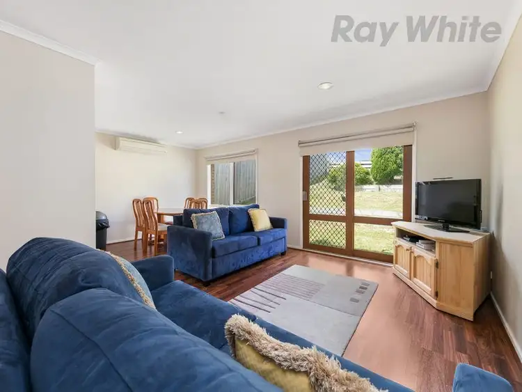 124 Fourth Avenue, Rosebud VIC 3939