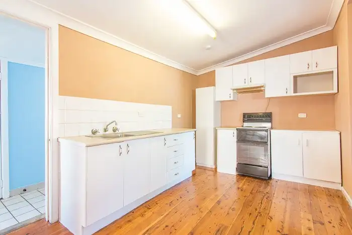 Fifth view of Homely house listing, 32 Sunnyside Street, Mayfield NSW 2304