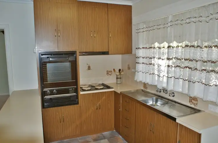 Sixth view of Homely house listing, 5 Stonyfell Drive, Murray Bridge SA 5253