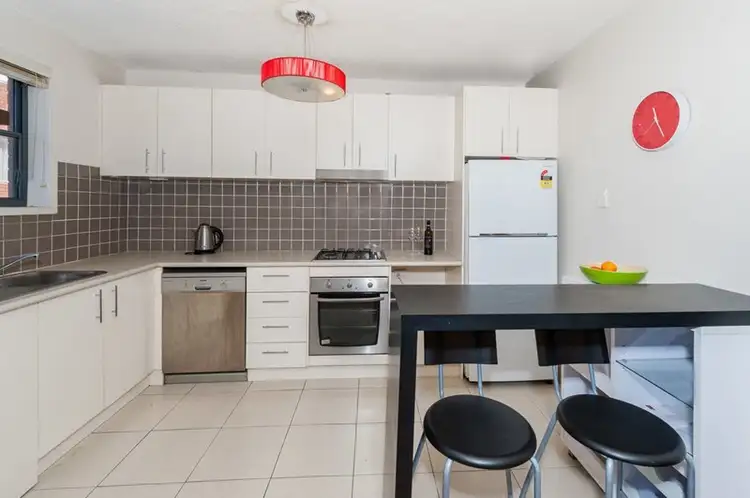 Second view of Homely unit listing, 2/6 Brittain Crescent, Hillsdale NSW 2036