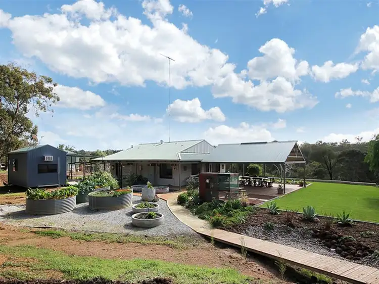 221 Hart Drive, Chittering WA 6084