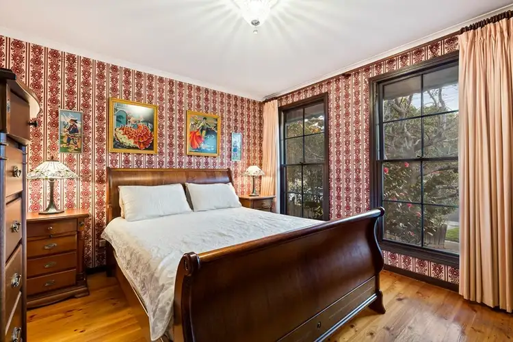 Sixth view of Homely house listing, 2 Melanie Court, Mount Waverley VIC 3149