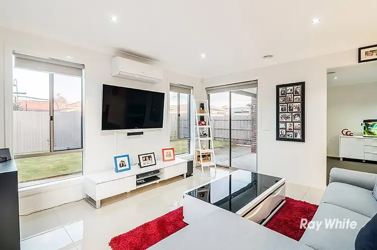 Sixth view of Homely house listing, 21 Valencia Circuit, Cranbourne VIC 3977
