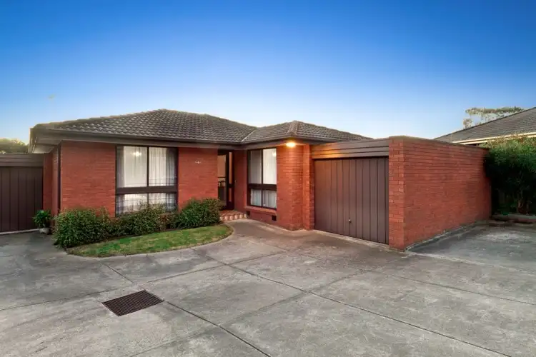 Main view of Homely unit listing, 4/1 York Avenue, Oakleigh VIC 3166