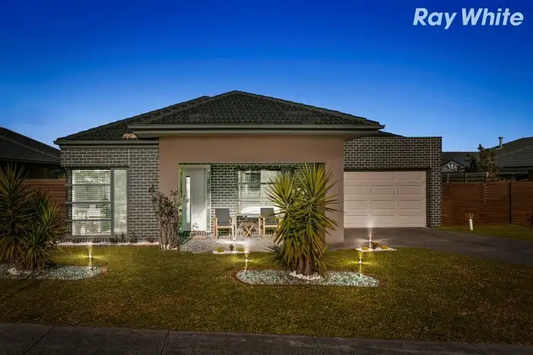 110 Livingstone Boulevard, Pakenham VIC 3810