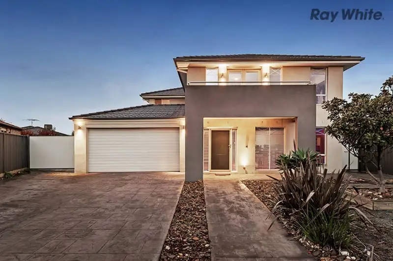 Main view of Homely house listing, 7 Paringa Way, Burnside VIC 3023