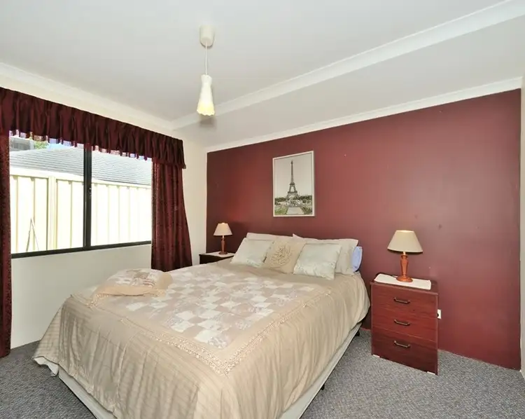 Sixth view of Homely house listing, 5 Leichhardt Crossing, Hammond Park WA 6164