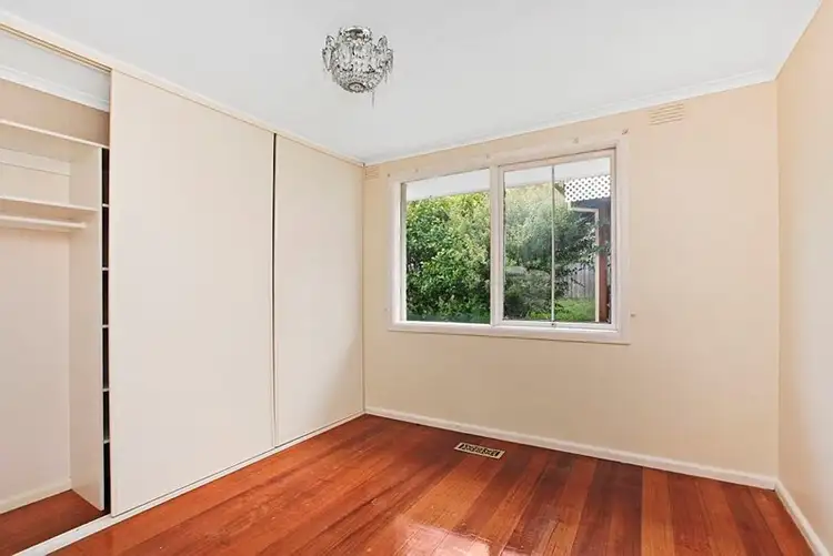 Sixth view of Homely house listing, 8 Huskisson Avenue, Lalor VIC 3075