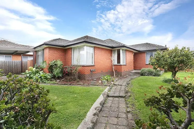 32 Tandarra Crescent, Lalor VIC 3075